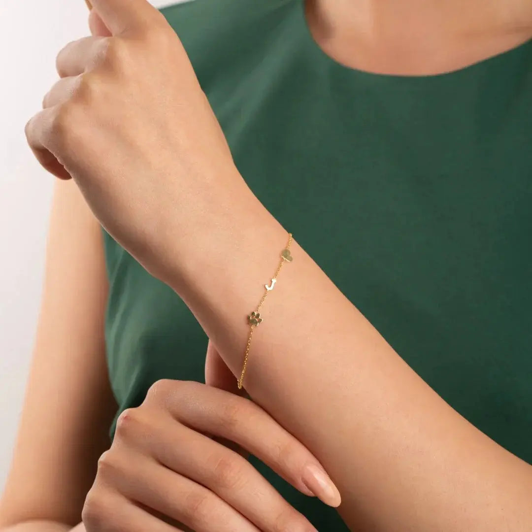 Benutzerdefiniertes Armband mit den lateralen Initialen  ErinnerungSchmuck