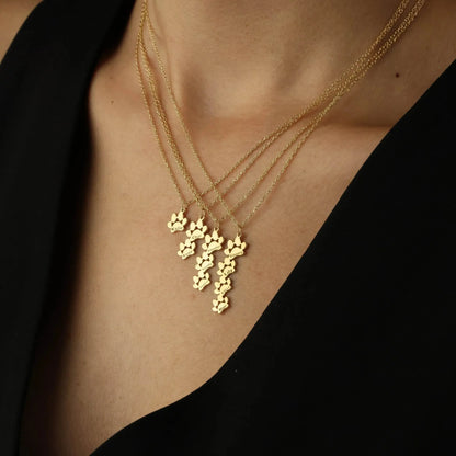 Personalisierte Halskette mit Namen und Pfote  ErinnerungSchmuck