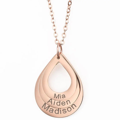 Personalisierter Tropfenhals mit Namen  ErinnerungSchmuck